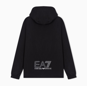 UC001 BLACK