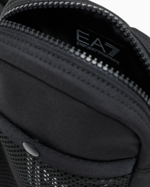 UC001 BLACK