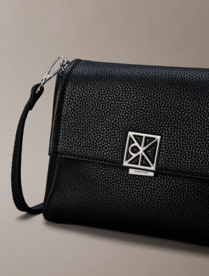  UB1 Black