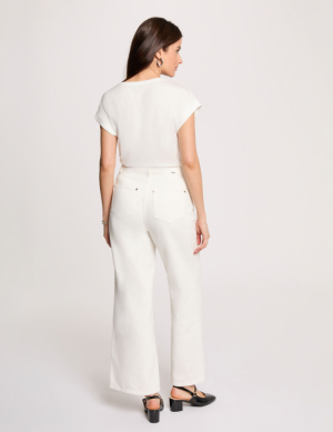  WHITE WHITE